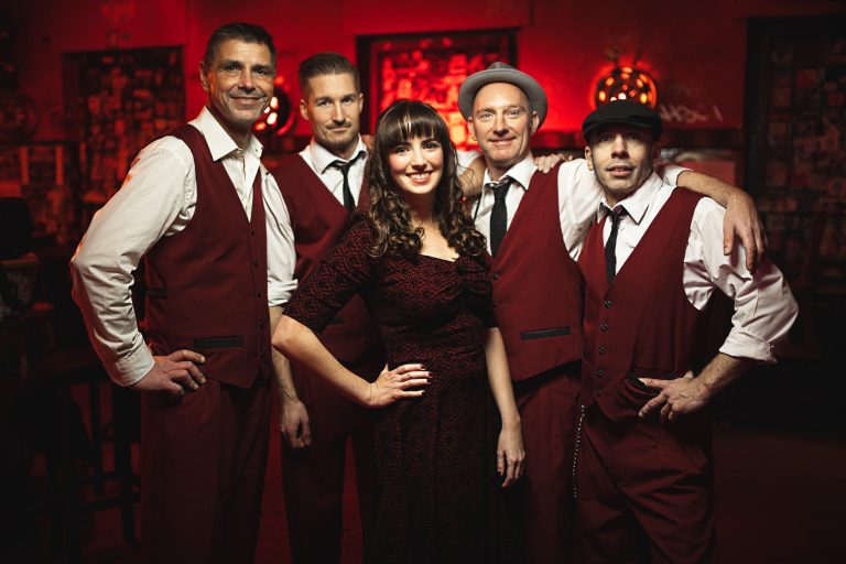 Logo The Solid Studs